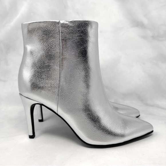 NEW 12 Thompson Chrome Metallic Pointed Toe Midi Heel Ankle Boots Silver 6.5 - Picture 1 of 12